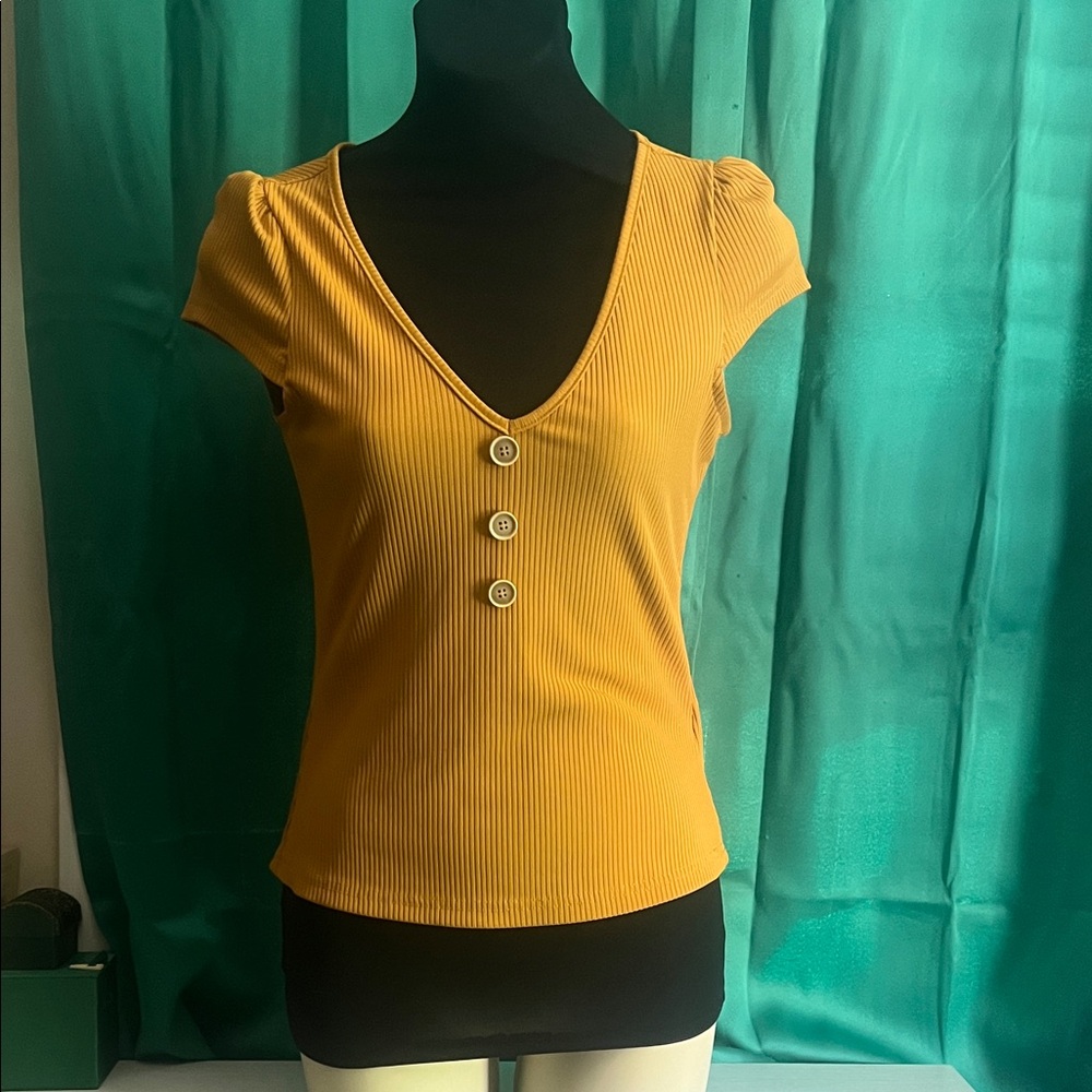 SHEIN Ribbed Mustard Yellow Top | Button Front | V-Neck | Size M